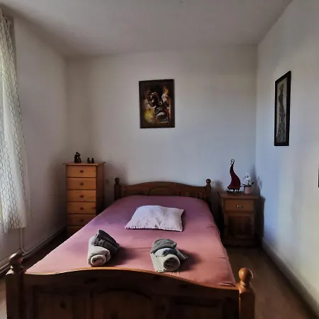 Appartement Location meublée vichy avec cour privative Extérieur photo